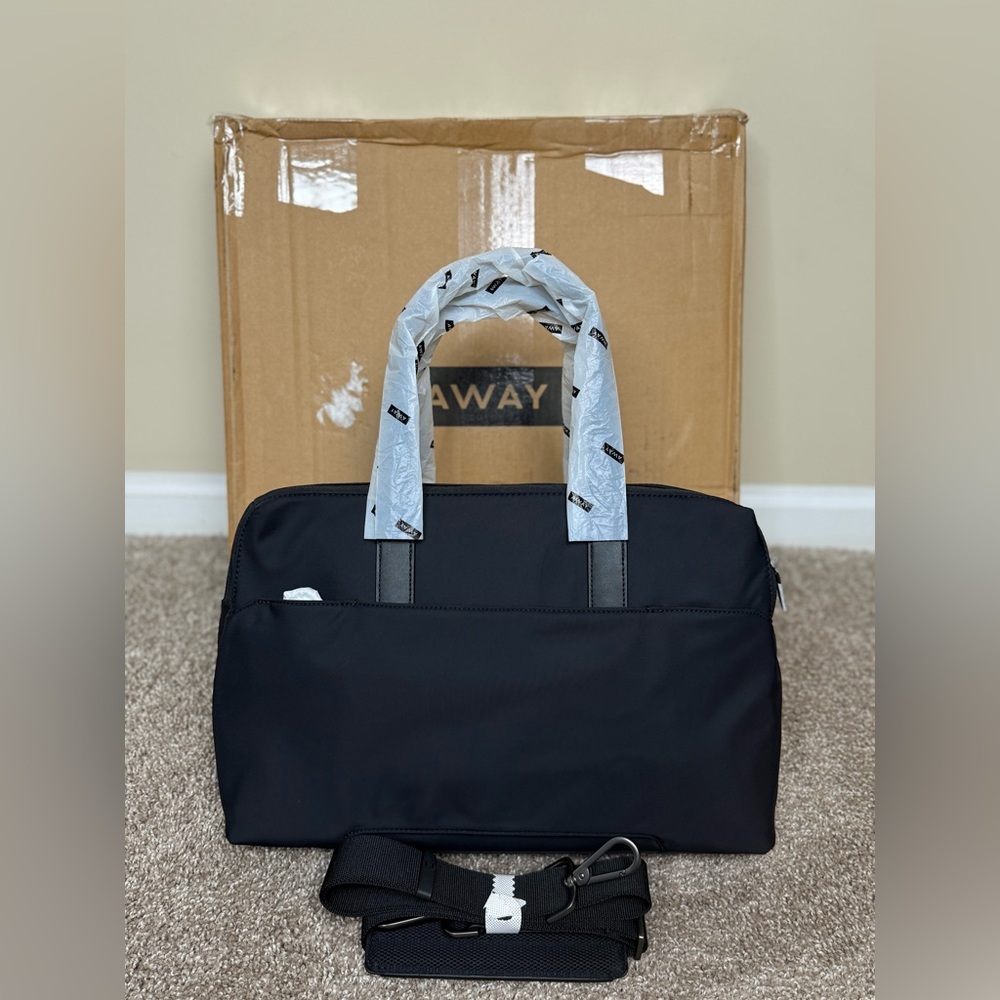 Away The Everywhere Bag